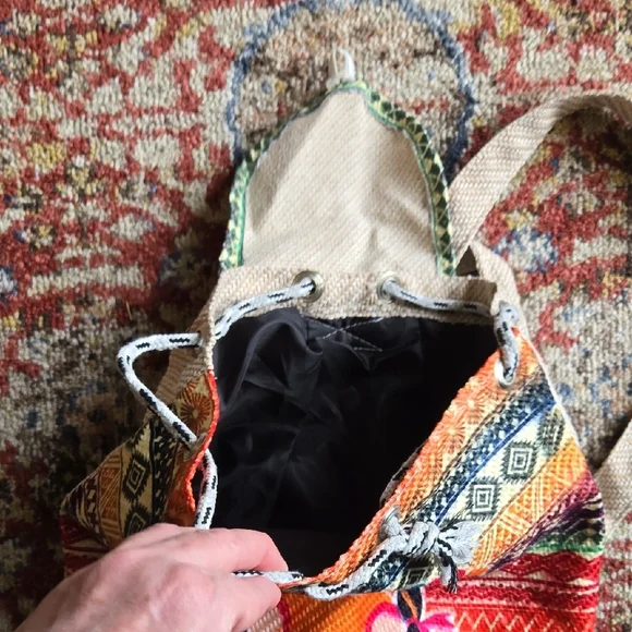 Colorful Design Backpack - Picture 3 of 4